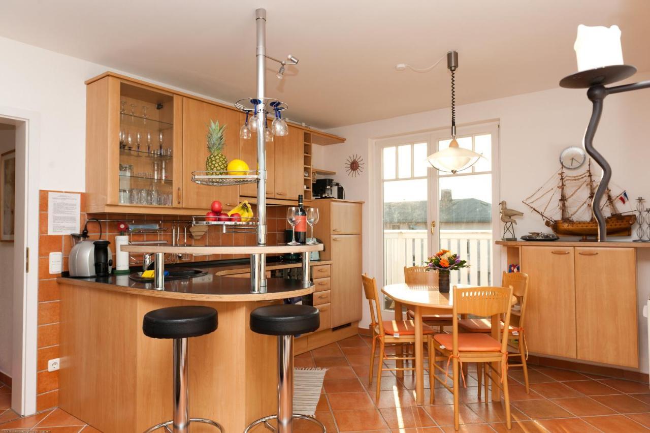 Villa Duene Mit Grosser Sonnenterrasse, Kamin, Wlan Und Tiefgarage Fuer 2-4 Personen Ostseebad Kühlungsborn Buitenkant foto