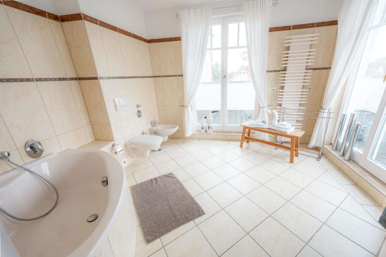 Villa Duene Mit Grosser Sonnenterrasse, Kamin, Wlan Und Tiefgarage Fuer 2-4 Personen Ostseebad Kühlungsborn Buitenkant foto
