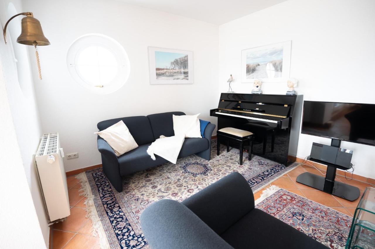Villa Duene Mit Grosser Sonnenterrasse, Kamin, Wlan Und Tiefgarage Fuer 2-4 Personen Ostseebad Kühlungsborn Buitenkant foto